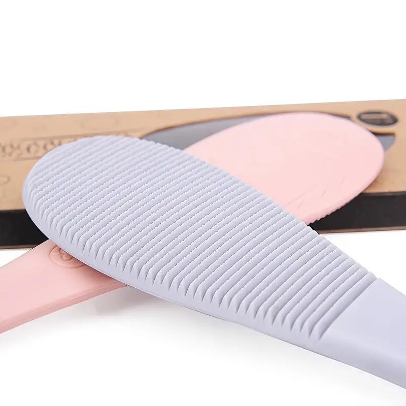 Fish-Shaped Cat Grooming & Massage Comb