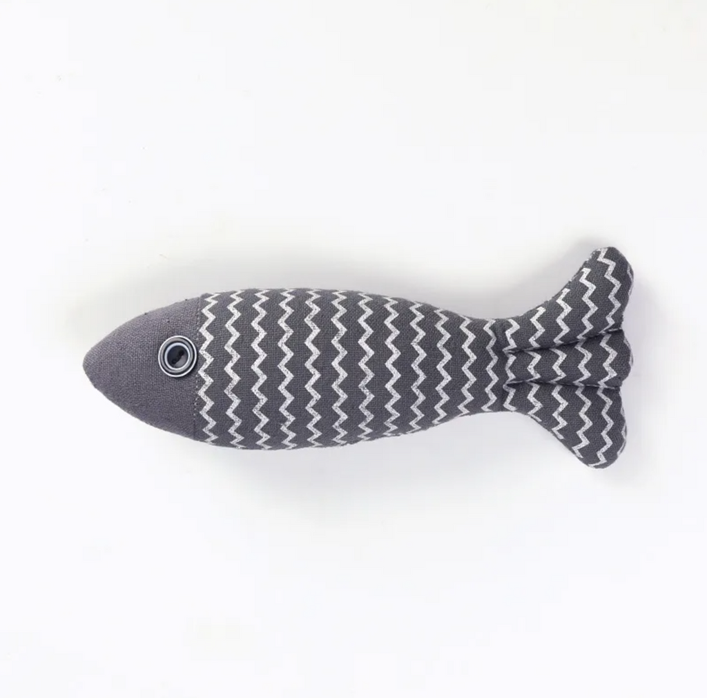 Linen Play Fish
