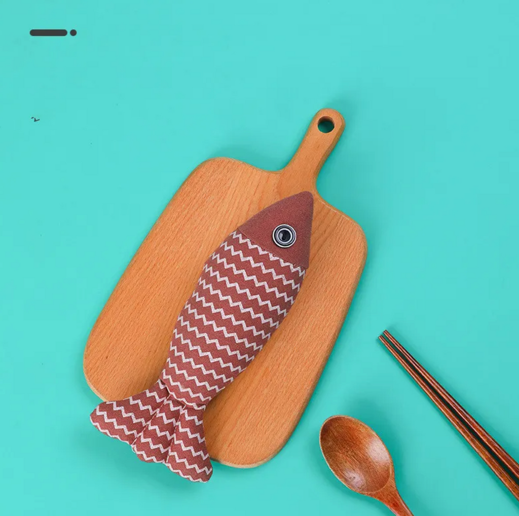 Linen Play Fish