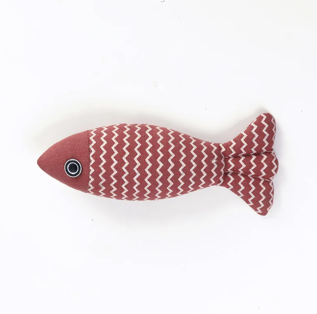 Linen Play Fish